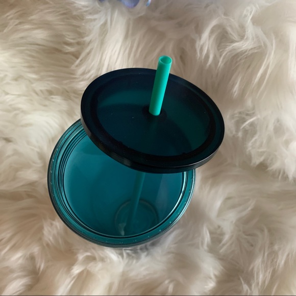 Starbucks 2021 Limited Release Ombre Blue Iridescent Tumbler Cold Cup Venti 24oz - Picture 11 of 15